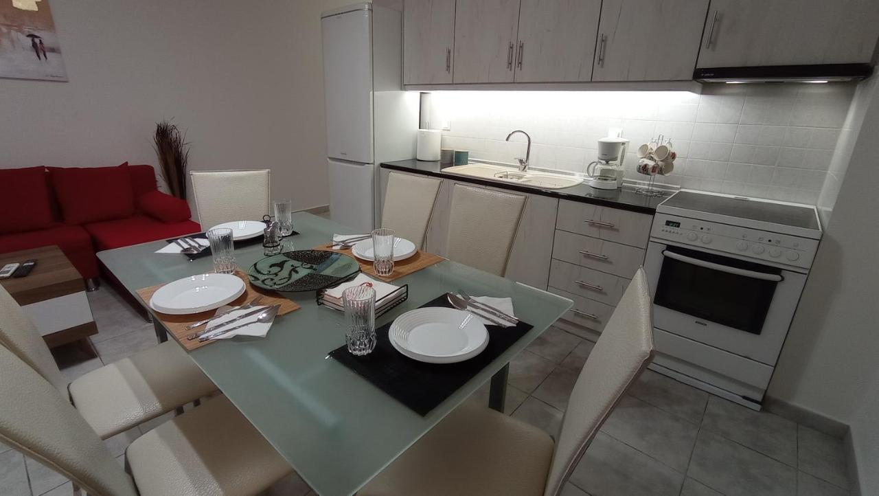Angela's Seaside Luxury Flat